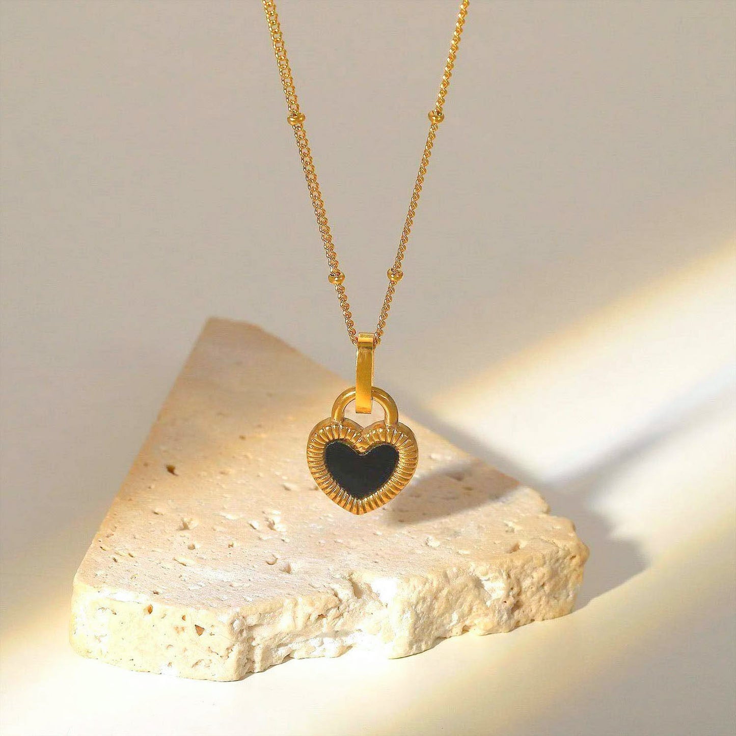 Titanium Steel 18K Gold Double-sided Love Heart-shaped Small Lock Pendant Necklace