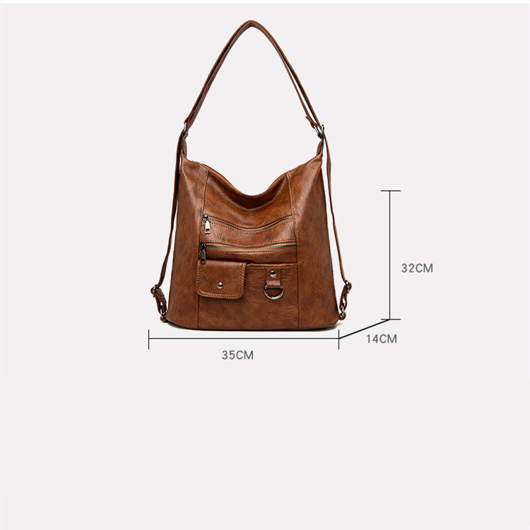 Neues, weiches Leder mit Zwei-in-Eins-Funktion. Sowohl als Umhängetasche als auch als Rucksack erhältlich.