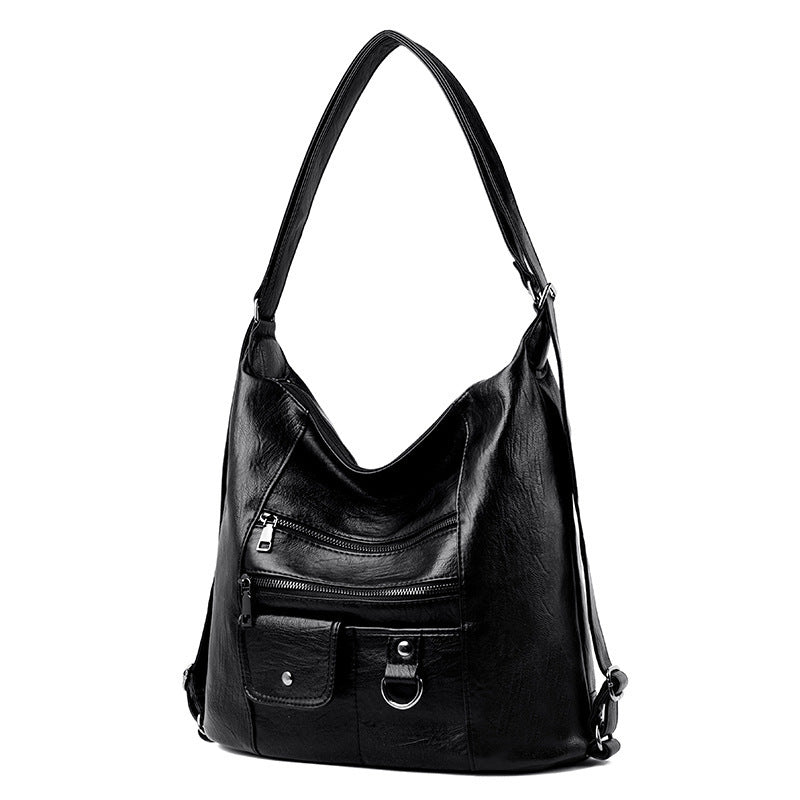 Neues, weiches Leder mit Zwei-in-Eins-Funktion. Sowohl als Umhängetasche als auch als Rucksack erhältlich.