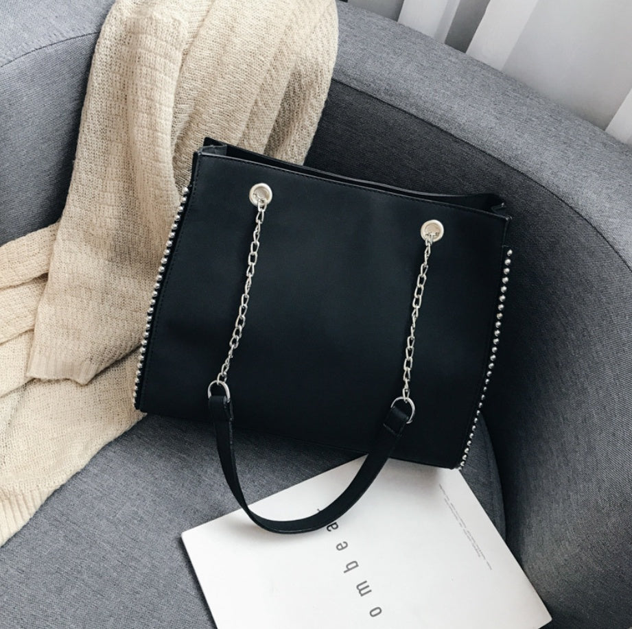 Luxury Chain rivet shoulder bag