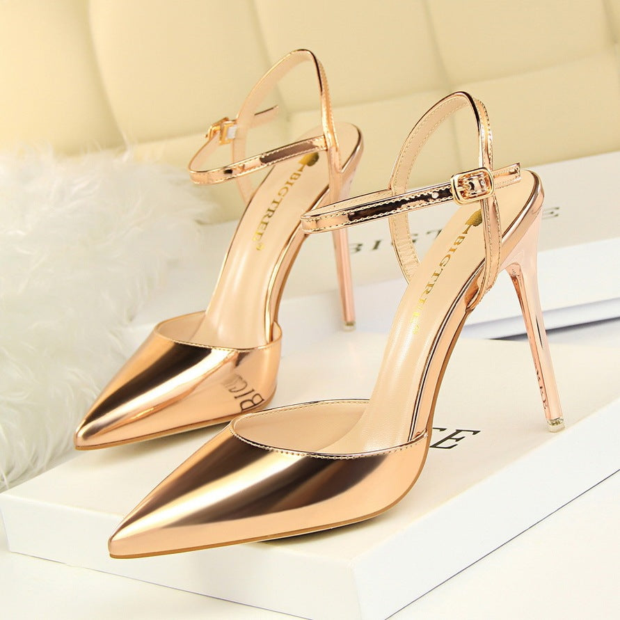 High and shallow pointed Heels