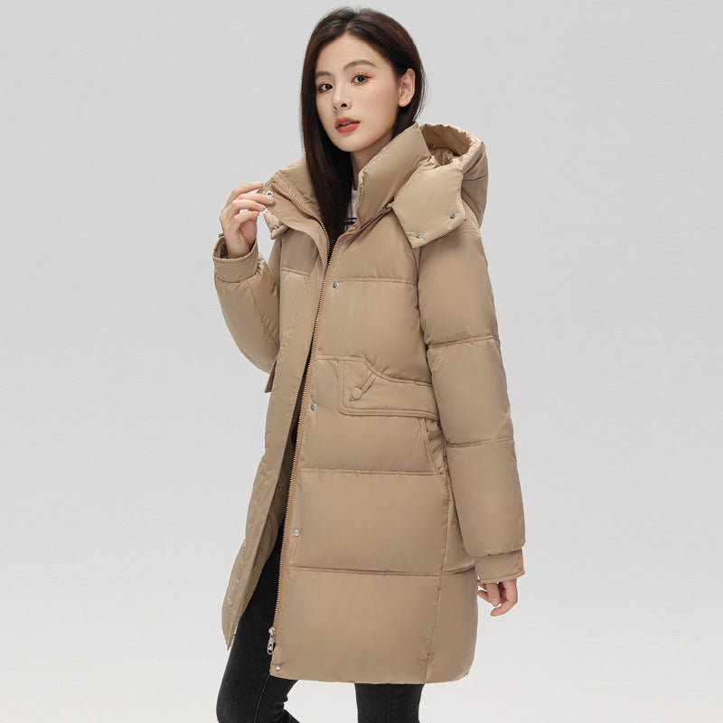 Modische Daunenjacke mit Baumwollfutter