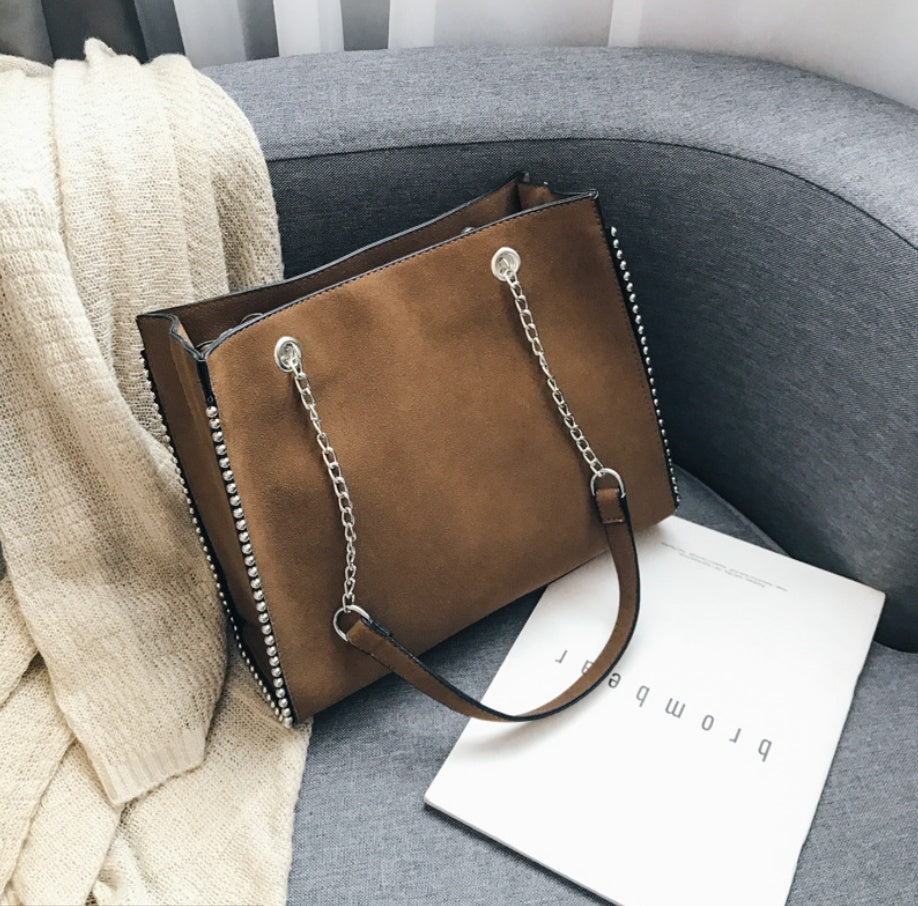 Luxury Chain rivet shoulder bag