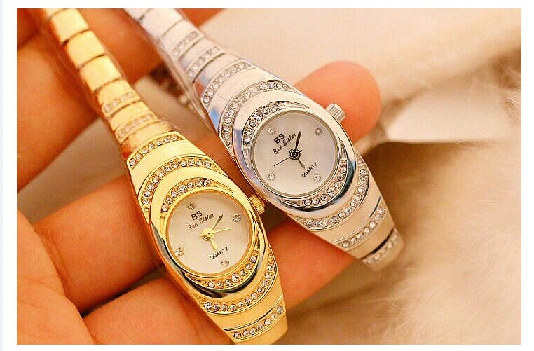 Ladies Gold Diamond Wristwatch