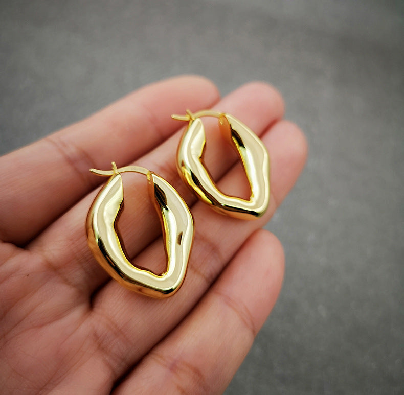 New Style Brass Plating 18K Gold Shaped Earrings
