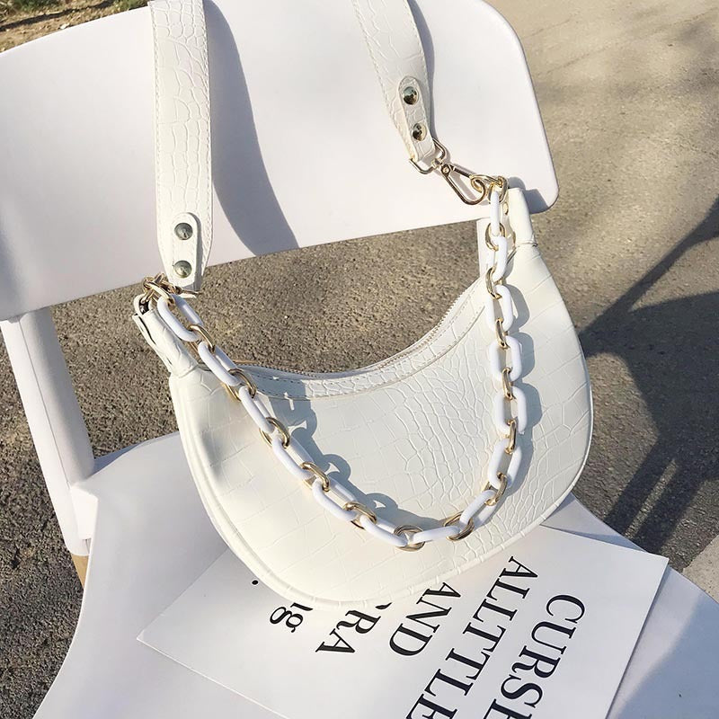 Crossbody baguette dumplings Bag