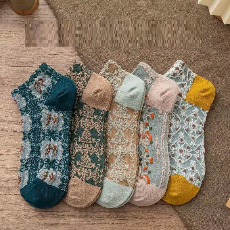 Harajuku Retro Embroidery Kawaii 5 Pair Cute Socks