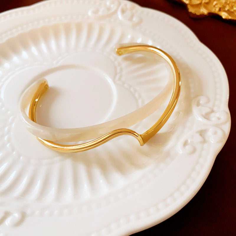 Metal White Shellfish Plate Bracelet For Women Opening Adjustable 2 Layers Desig
