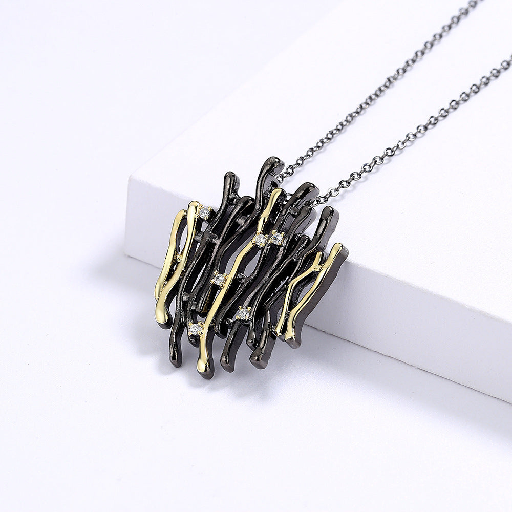 Verstellbare Schlüsselbeinkette im übertriebenen Stil mit geometrischen Linien