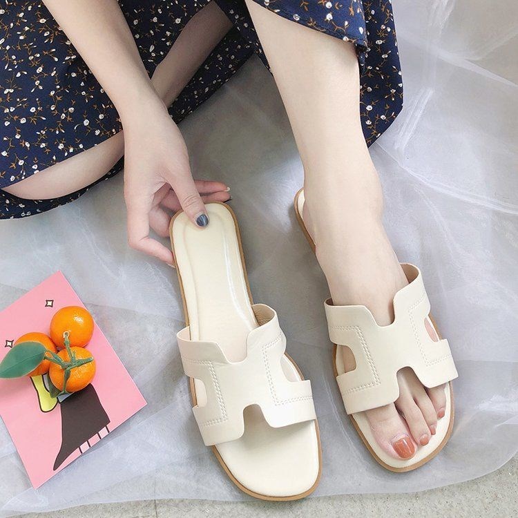リボン付きフラットサンダルとスリッパ(女性用)