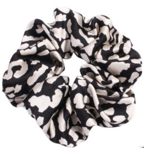 Bright Leopard Style Scrunchie