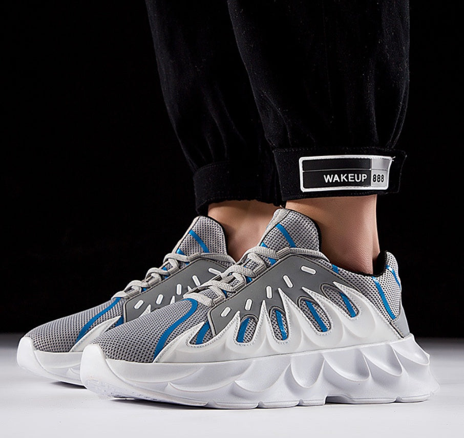 Increased breathable men's shoes