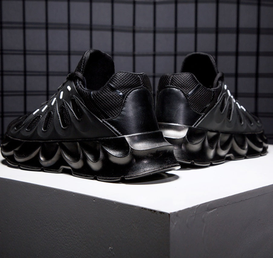 Increased breathable men's shoes