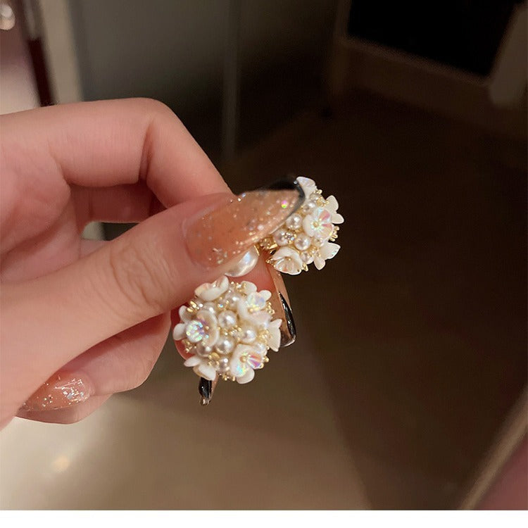 Pearl Flower Earrings Niche Design