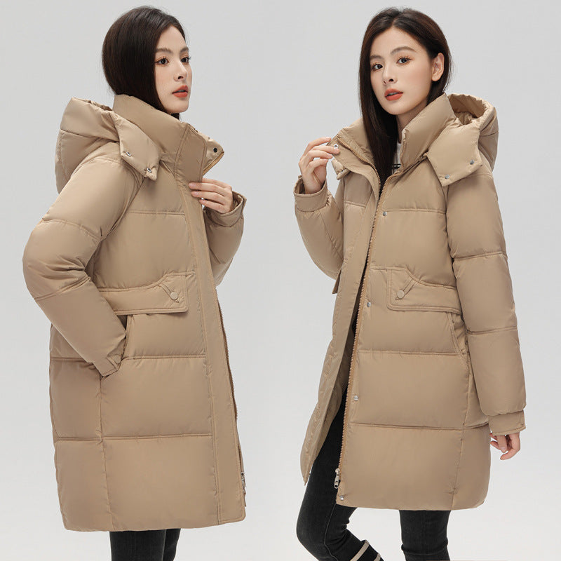 Modische Daunenjacke mit Baumwollfutter