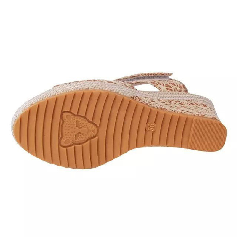 Sandalen mit flachem Absatz und hohem Absatz