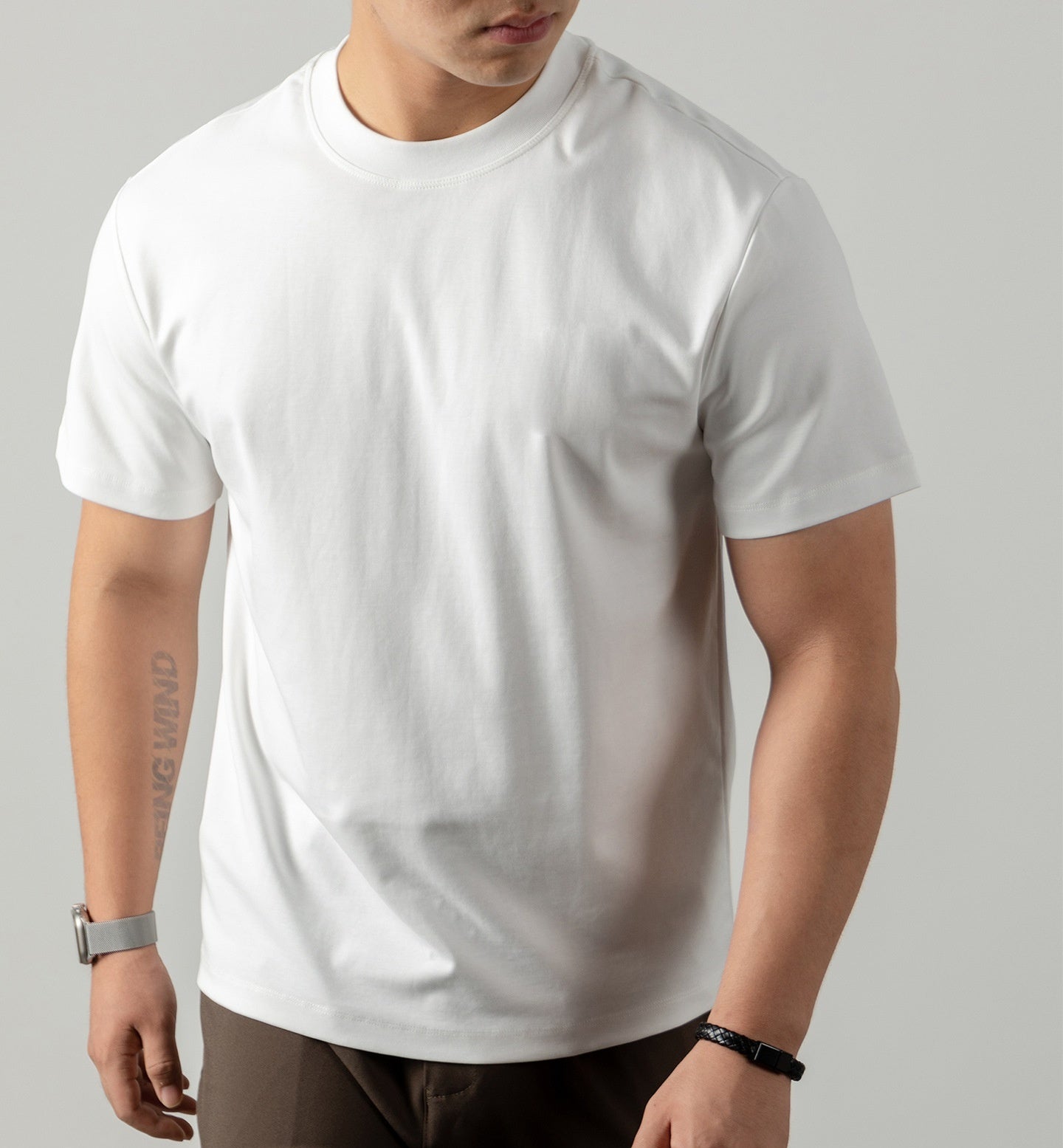 THE DESIO SLIM T-SHIRT