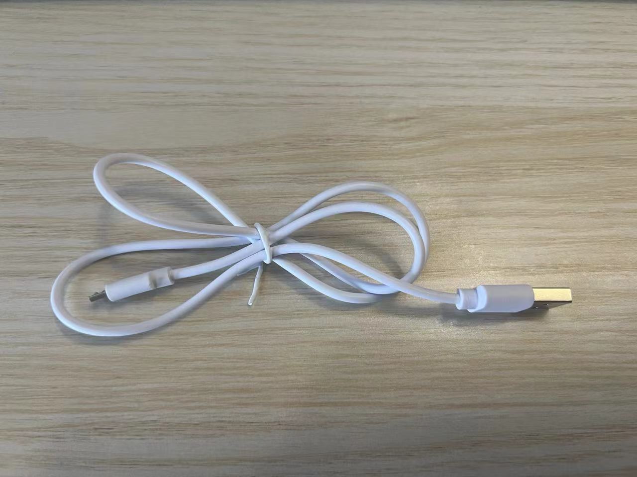 EMS Thermal Neck Lifting und Straffung Massagegerät Elektrischer Mikrostrom Faltenentferner