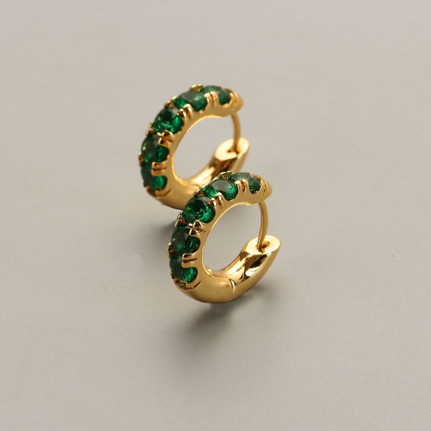 Mode Retro Smaragd Intarsien Überzug 18K Gold Ohrringe