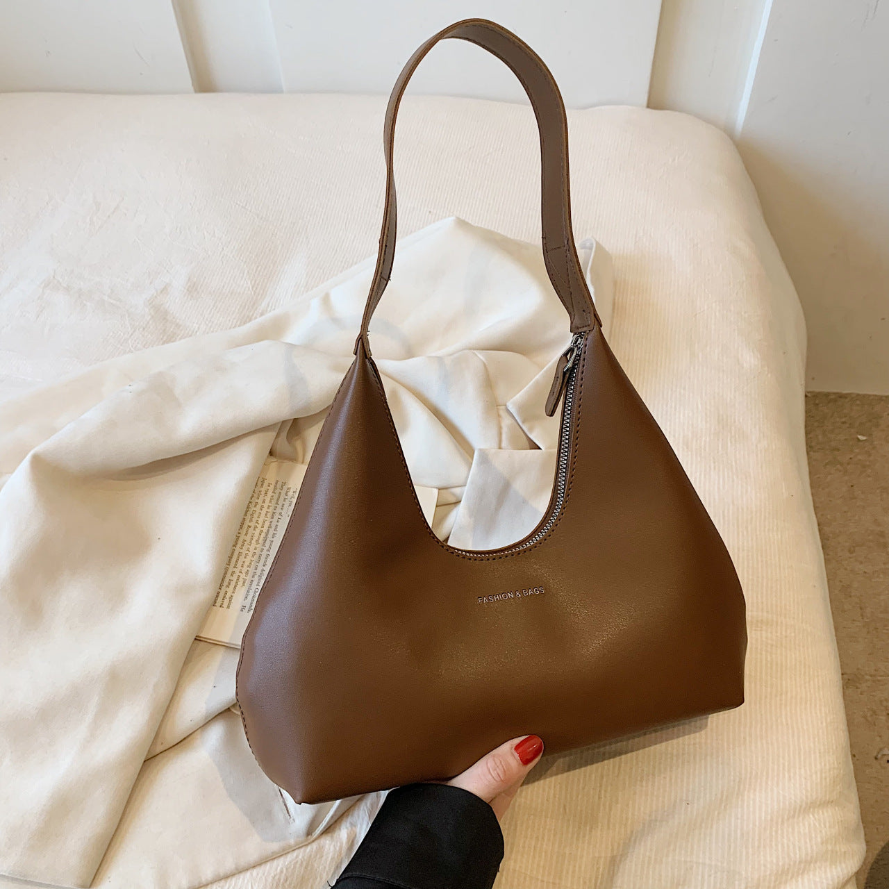 French Retro Simplicity Shoulder Handbag