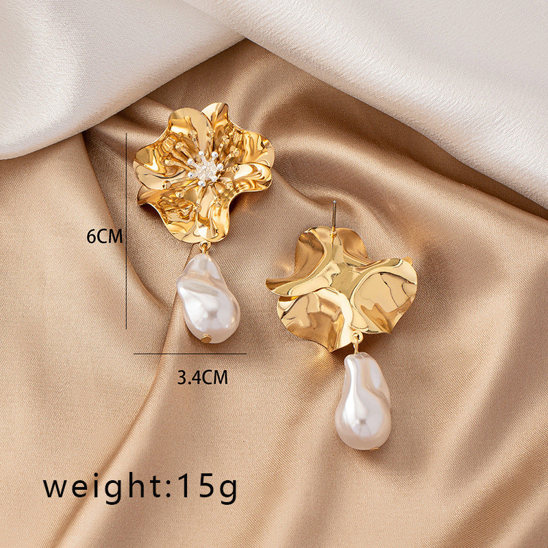 Ins Style Temperament Shaped Pearl Flower Earrings