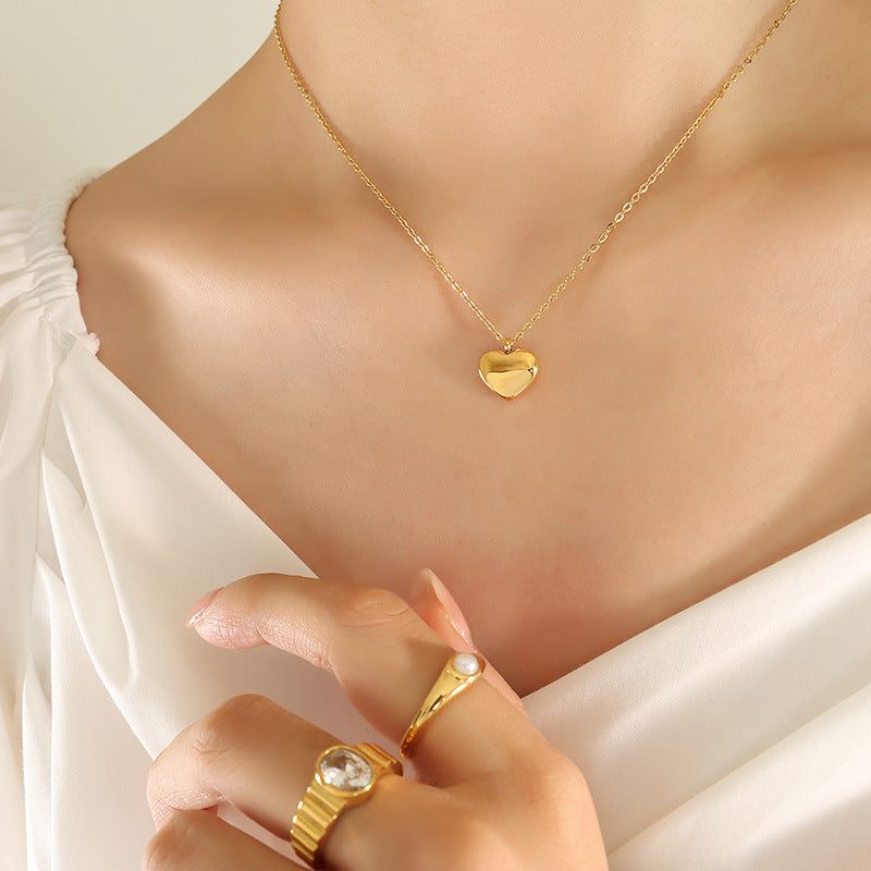 Heart Love 18K Gold Necklace