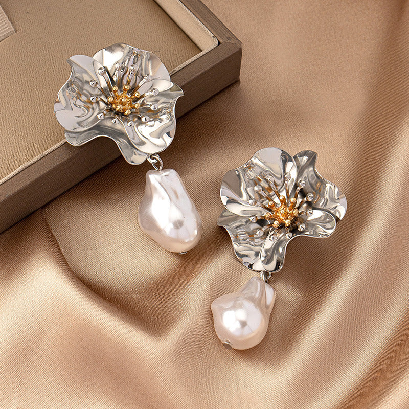 Ins Style Temperament Shaped Pearl Flower Earrings
