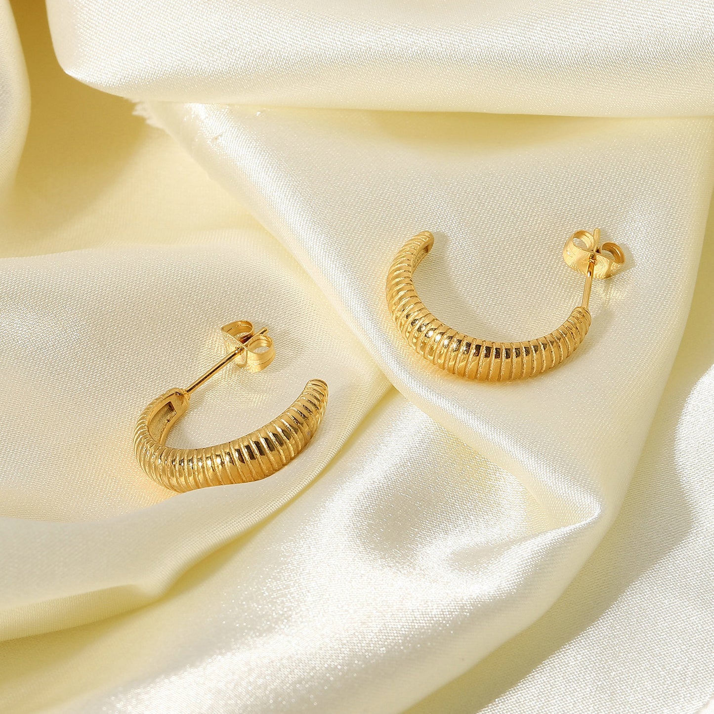 18K Gold-plated Croissant Earrings