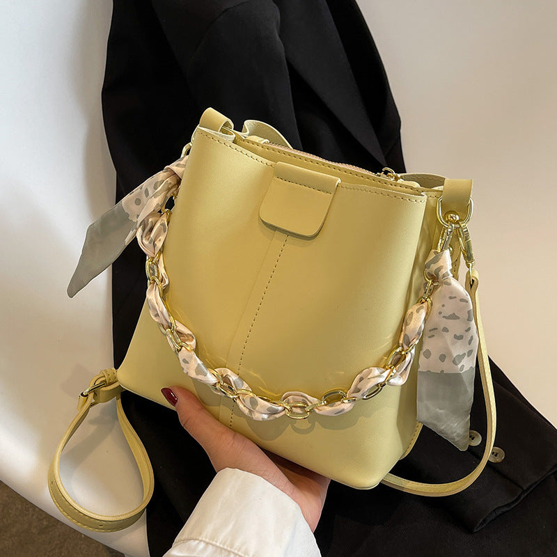 Simple Women's Shouder Bucket Bag Chain Fashion Textured