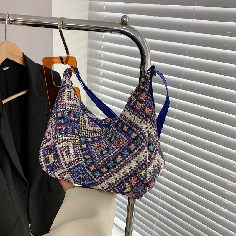 Large Capacity Canvas Bag New Fashion Commuter Women Bag