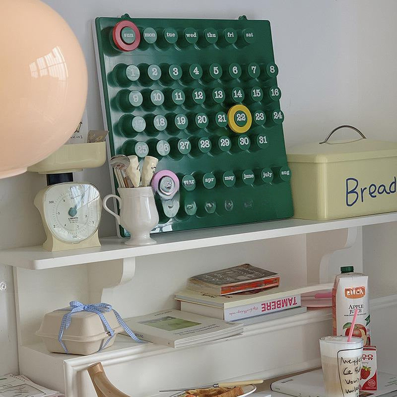 Ring a Date Calender by Giorgio Della Beffa