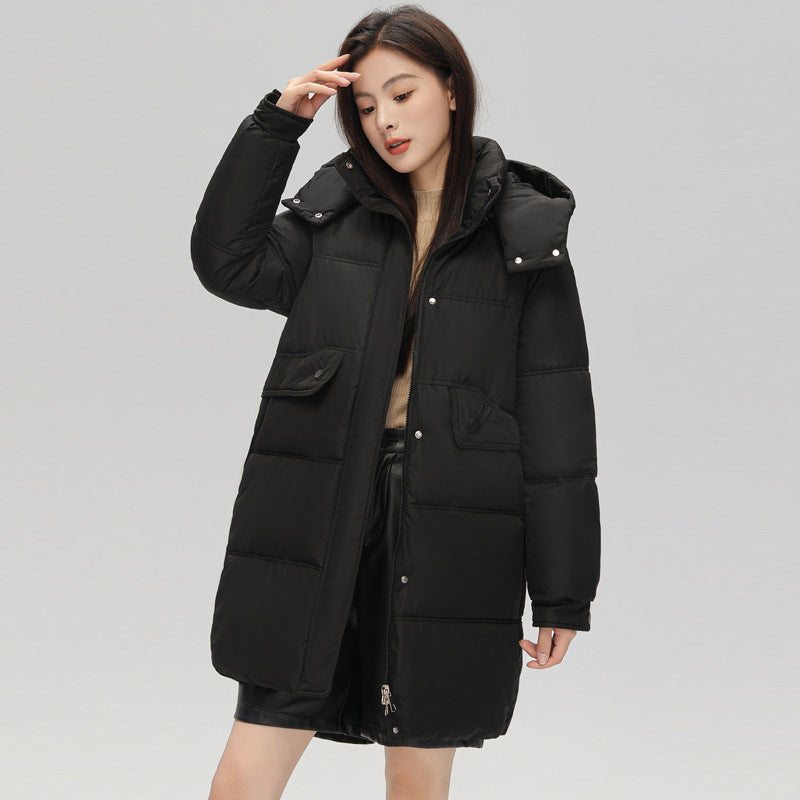 Modische Daunenjacke mit Baumwollfutter