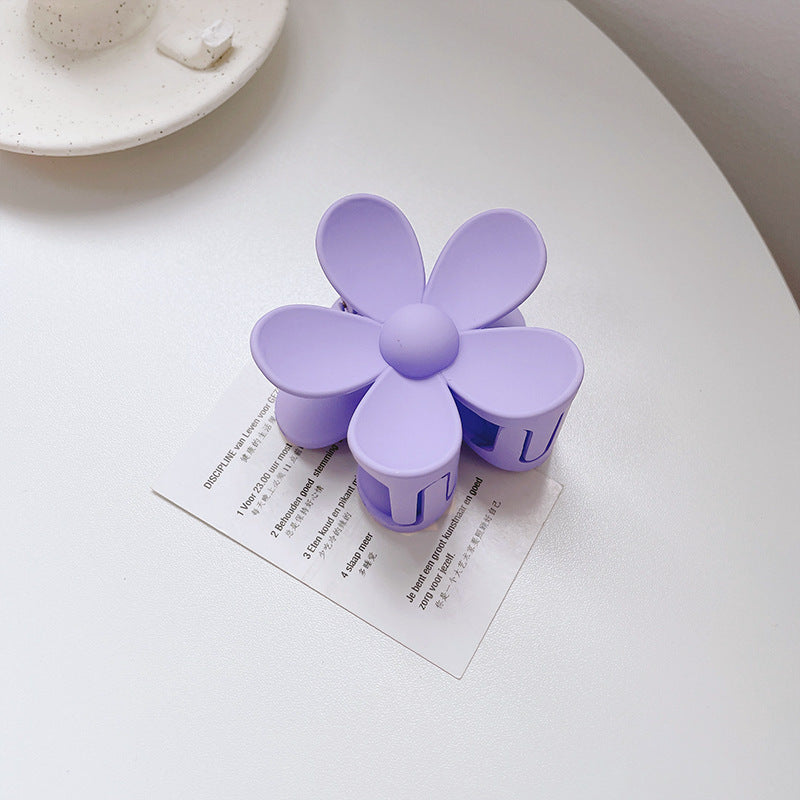 Women's Floral Shape Solid Color Grab Clip