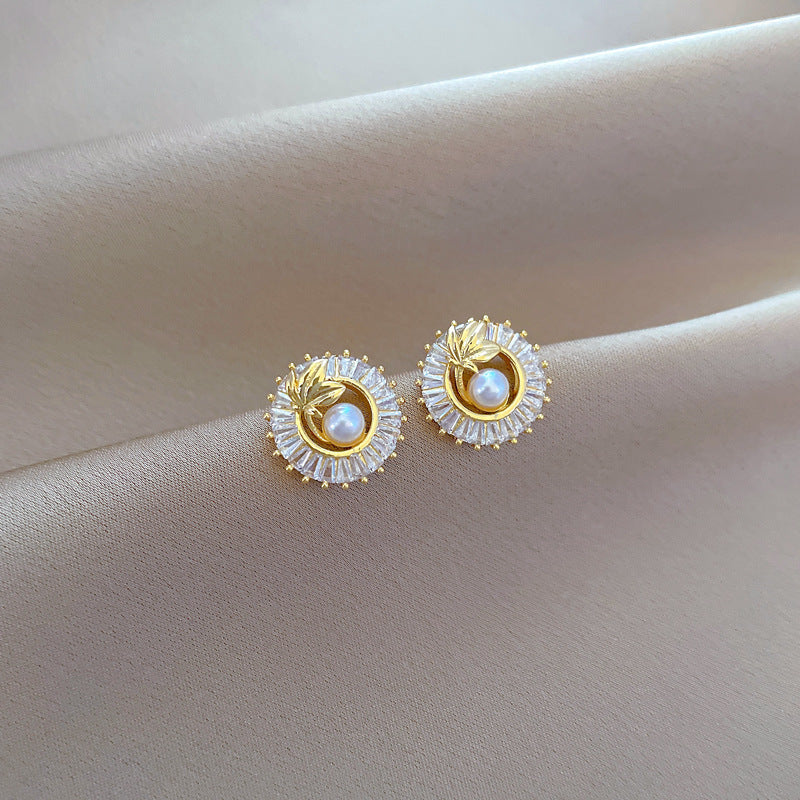 Modeschmuck Quadrat Volldiamant Personalisierte Runder Ring Blätter Halskette Und Ohrringe Suite