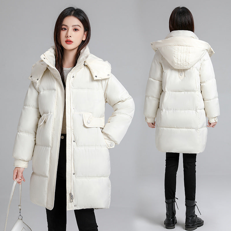 Modische Daunenjacke mit Baumwollfutter