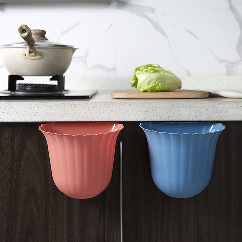 Hängender Mülleimer in Blumenform für die Küche