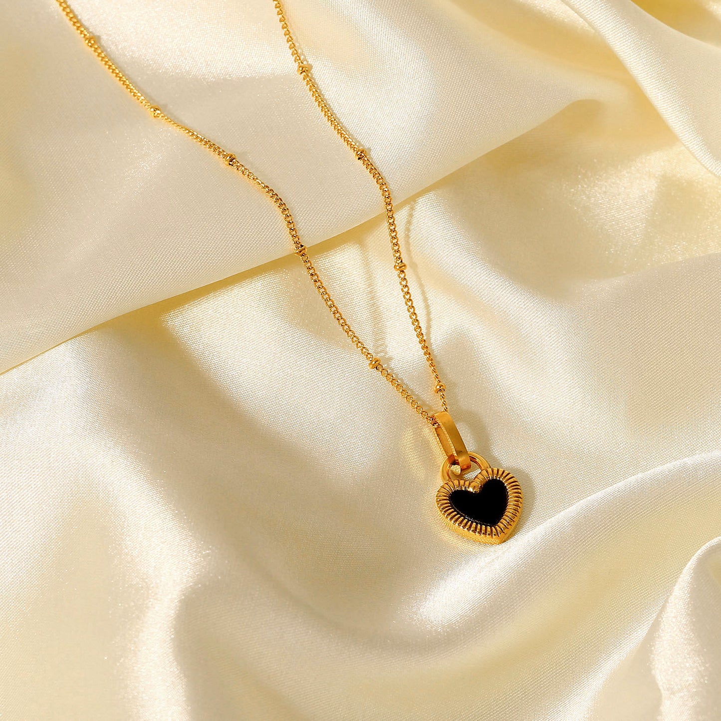 Titanium Steel 18K Gold Double-sided Love Heart-shaped Small Lock Pendant Necklace