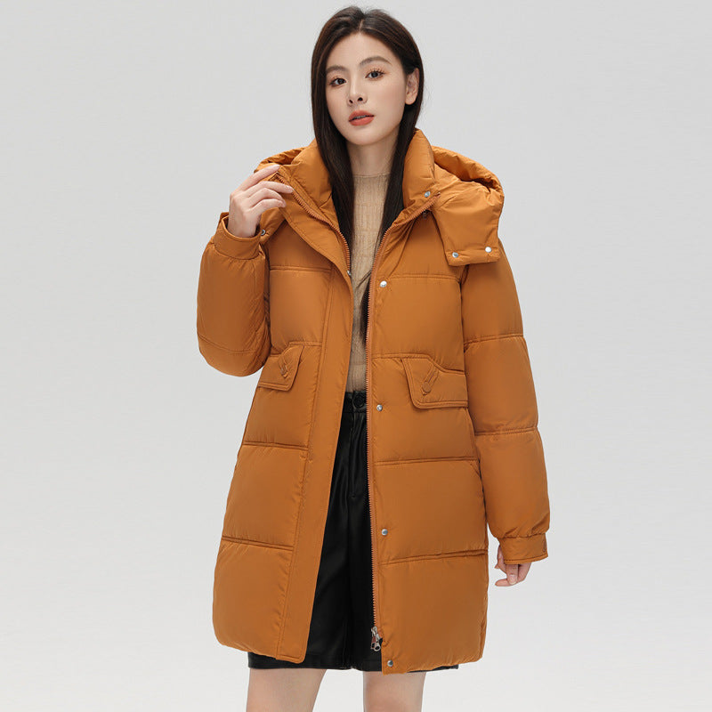 Modische Daunenjacke mit Baumwollfutter