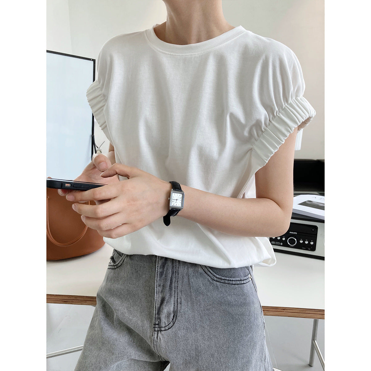 Skimpy Sleeves And Pleated T-shirt