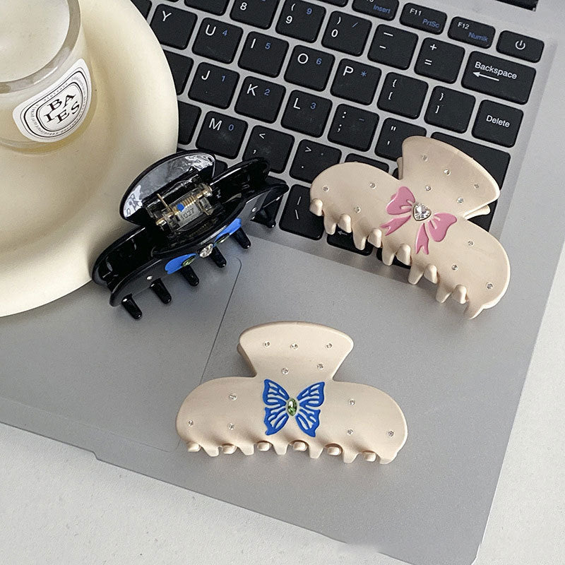 Sense Letter Back Hair Claw