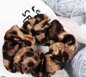 Bright Leopard Style Scrunchie