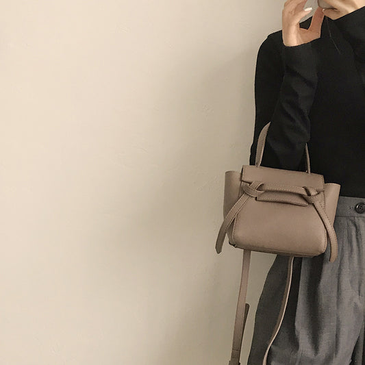 New Style Retro Simple Wings Shoulder Messenger Bag