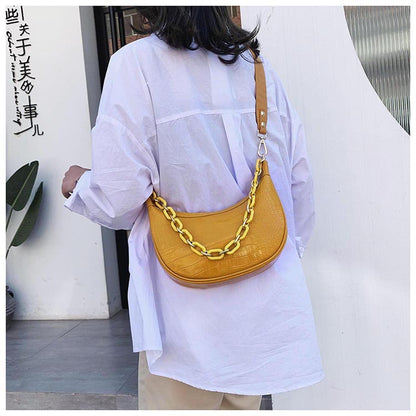 Crossbody baguette dumplings Bag