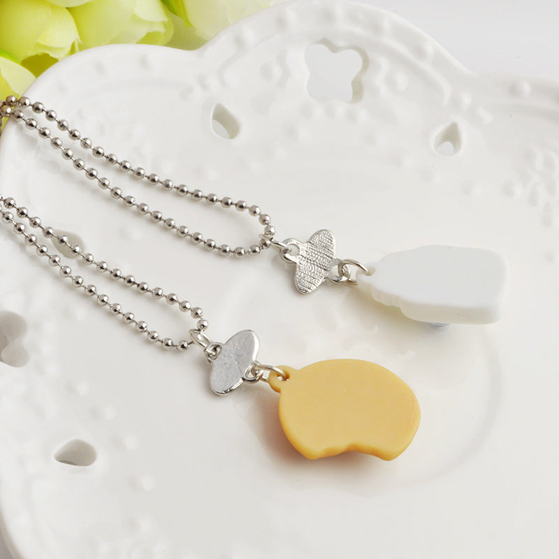 Three-dimensional cookies milk best BUDS necklace