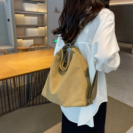 Stylish And Versatile Canvas with Two in One Shoulder & Backpack Function