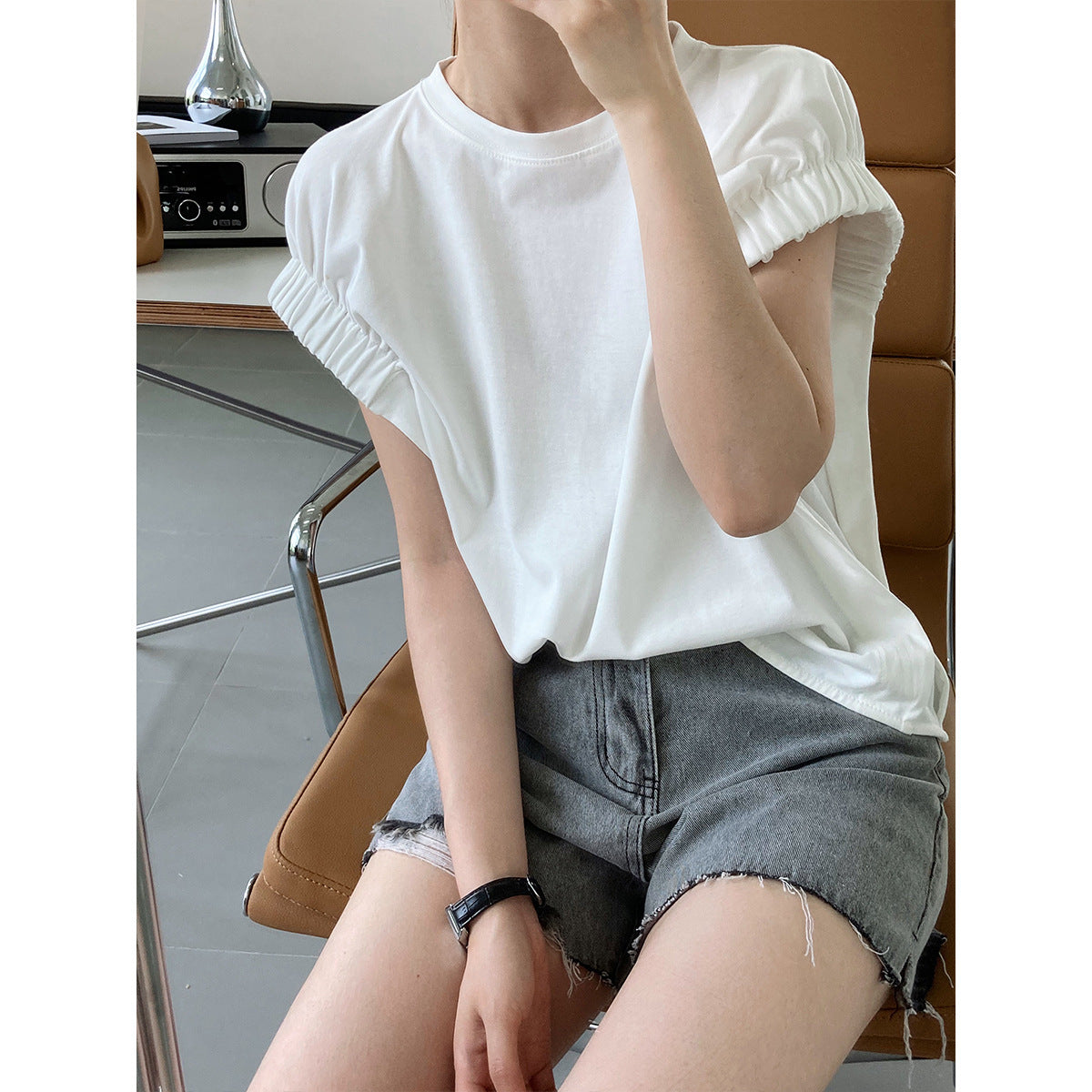 Skimpy Sleeves And Pleated T-shirt