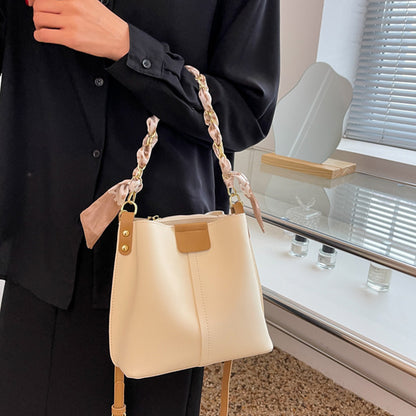 Simple Women's Shouder Bucket Bag Chain Fashion Textured