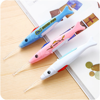 Baby Cartoon Fish Multifunctional Spoon Steak Ear Cleaner