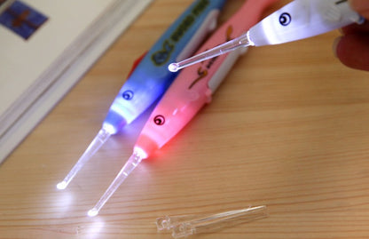 Baby Cartoon Fish Multifunctional Spoon Steak Ear Cleaner