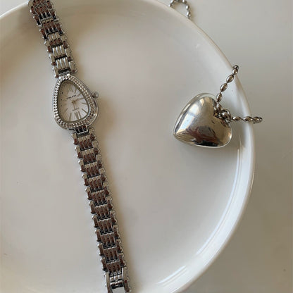 Golden Snake Head Gorgeous Chain Watch Women